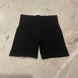 Colsie black biker shorts size small.